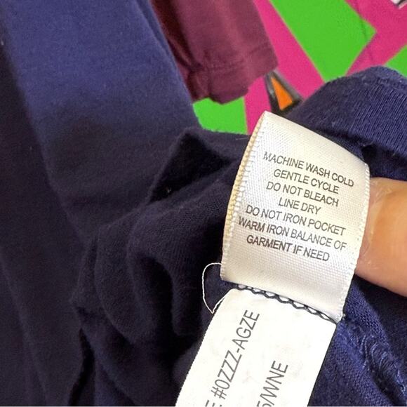 Tru Self, Color Block Shirt, Faux Suede Pocket. Size 1X. Good used condition! - Picture 6 of 7